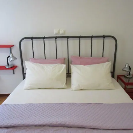 Apartment From - Kononos